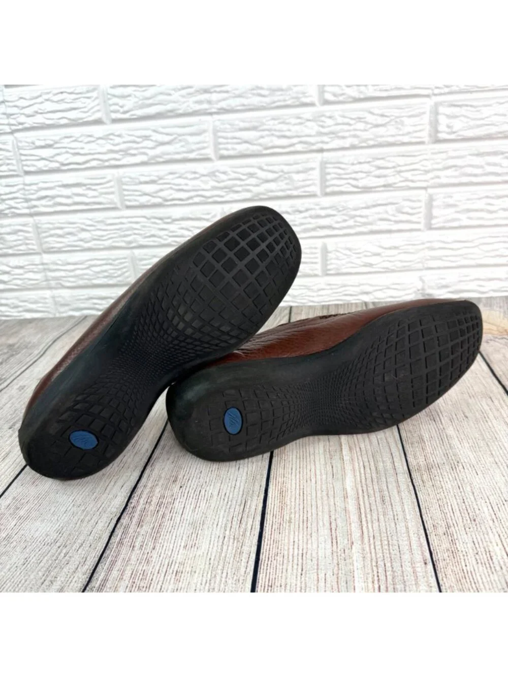 Neil M Mens Rome Loafers Walnut Brown Tumbled Leather Slip On Shoes Size 11D
